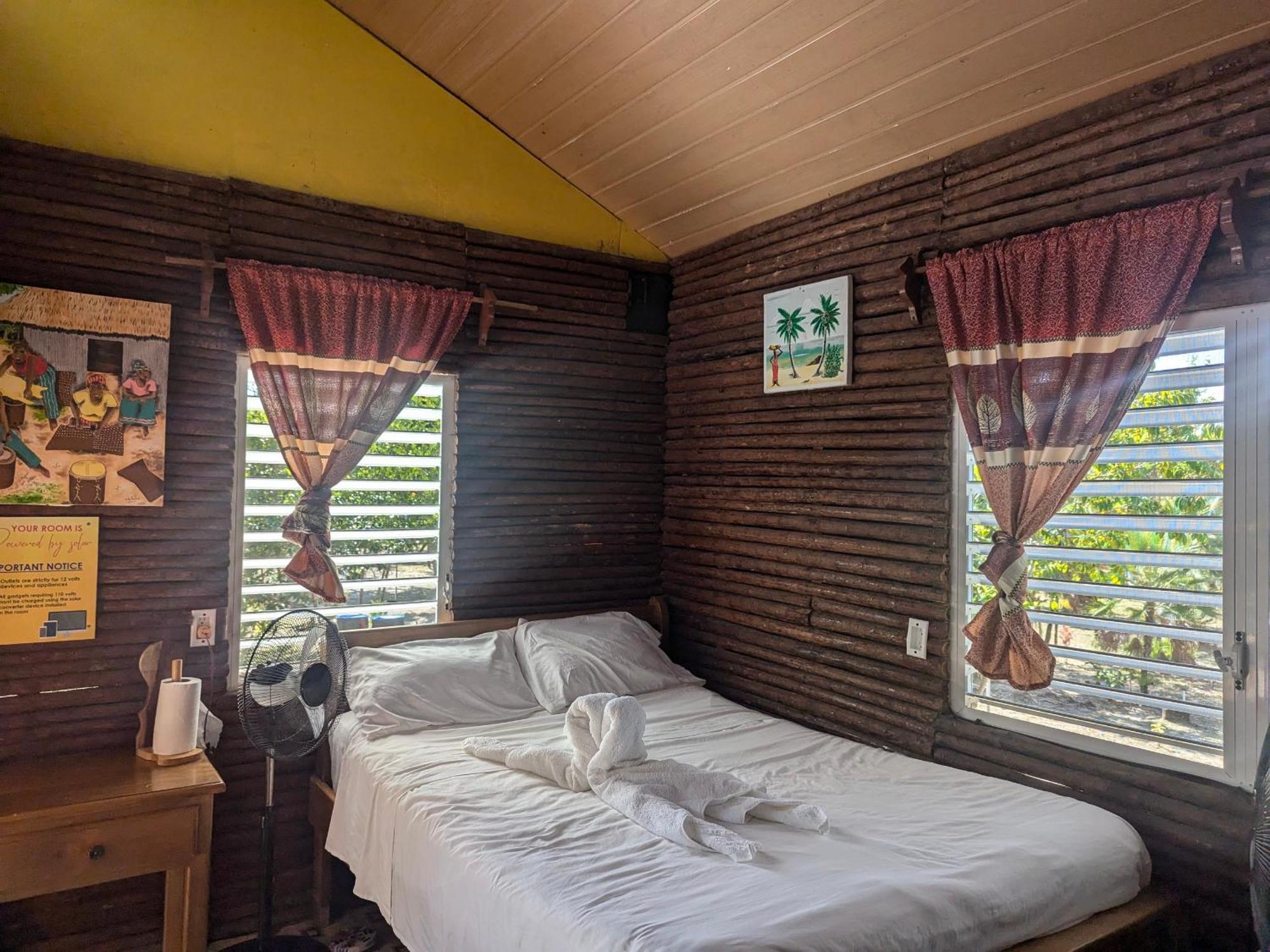 Palmento Grove Garifuna Eco-Cultural & Healing Institute ホプキンズ エクステリア 写真